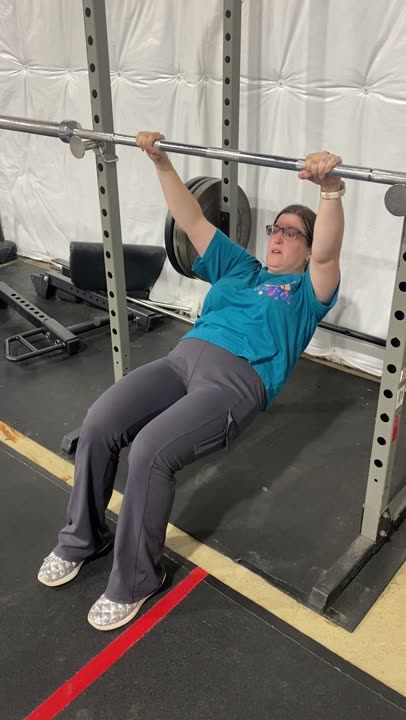 Volleyball athlete training deadlift strength